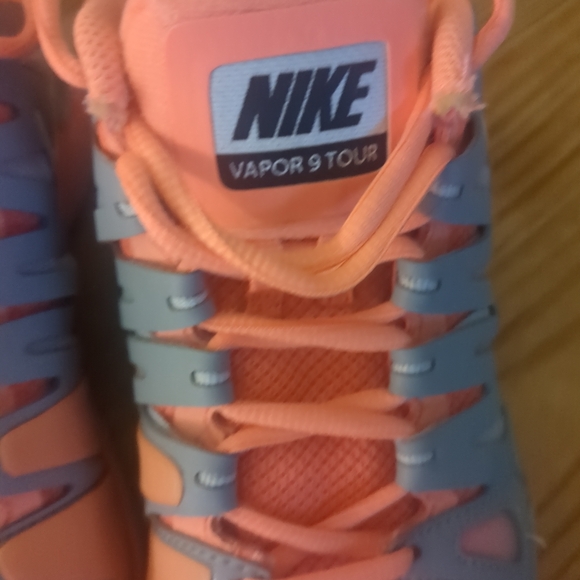 Nike Vapor 9 Tour Tennis Shoes Pink Blue Performance Sneakers Size 8 - Picture 2 of 11